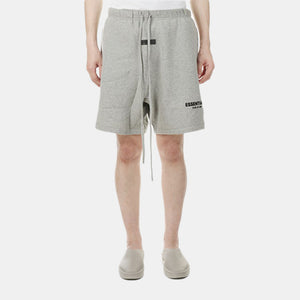 Handla Fear of God Essentials "Dark Oatmeal" Sweatshorts (SS22) online | Smidigt och enkelt på nätet - Merchsweden |