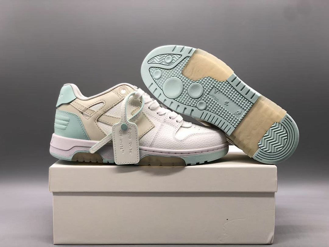 Out Of Office OOO 30 MM Low Tops White Light Blue