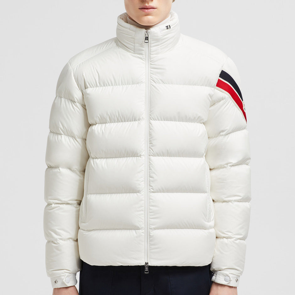 Moncler SOLAYAN SHORT DOWN JACKET