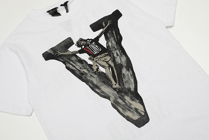 VLONE X Saint religious figures big V print T-Shirt